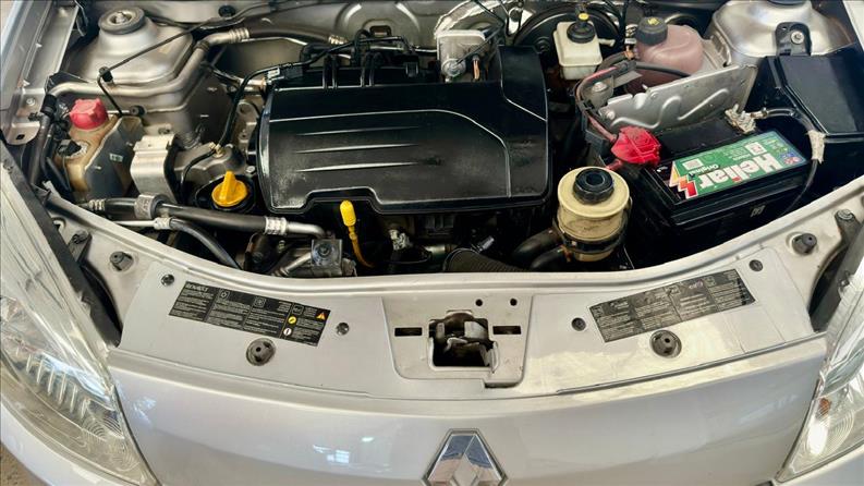 RENAULT SANDERO 1.0 Expression 16V RENAULT SANDERO 1.0 Expression 16V