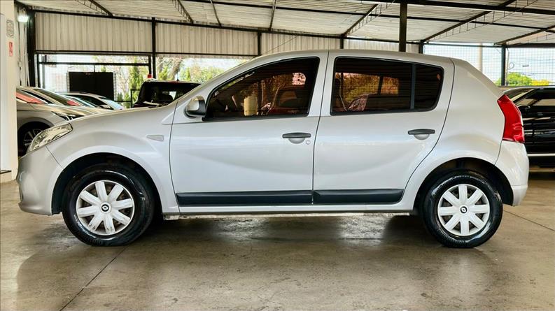 RENAULT SANDERO 1.0 Expression 16V RENAULT SANDERO 1.0 Expression 16V