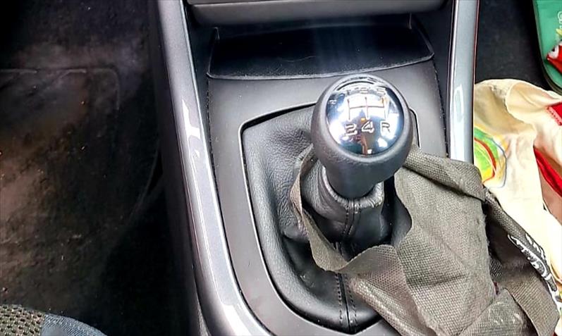 PEUGEOT 408 2.0 Allure 16V