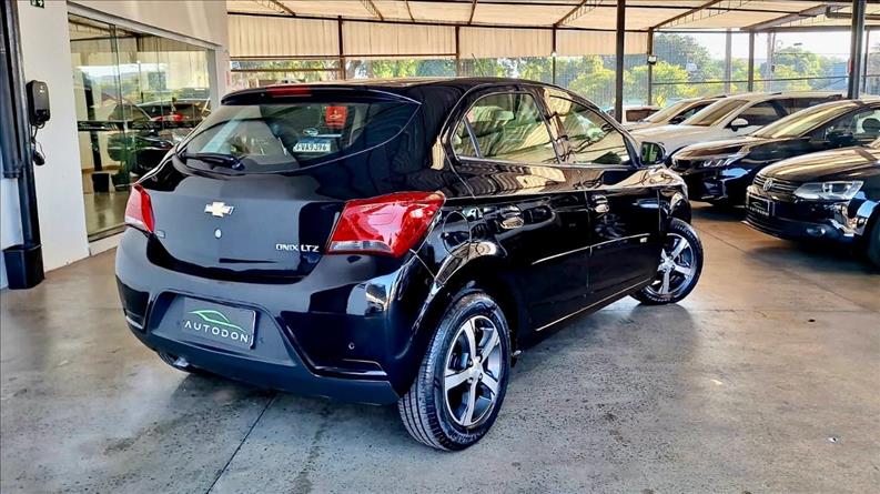 CHEVROLET ONIX 1.4 MPFI LTZ 8V