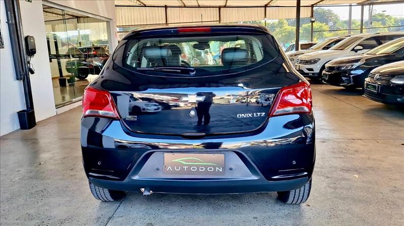 CHEVROLET ONIX 1.4 MPFI LTZ 8V