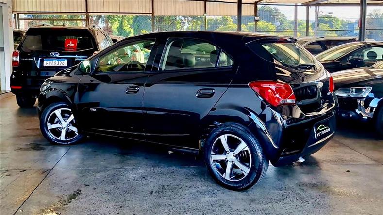 CHEVROLET ONIX 1.4 MPFI LTZ 8V