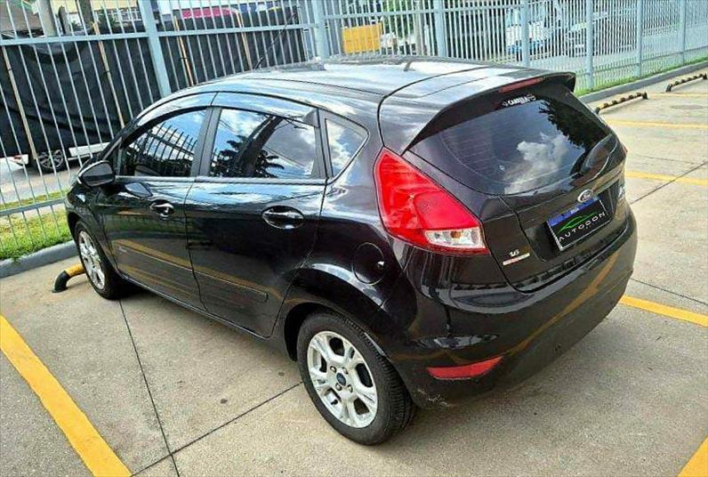 FORD FIESTA 1.6 SE Sedan 16V Auto