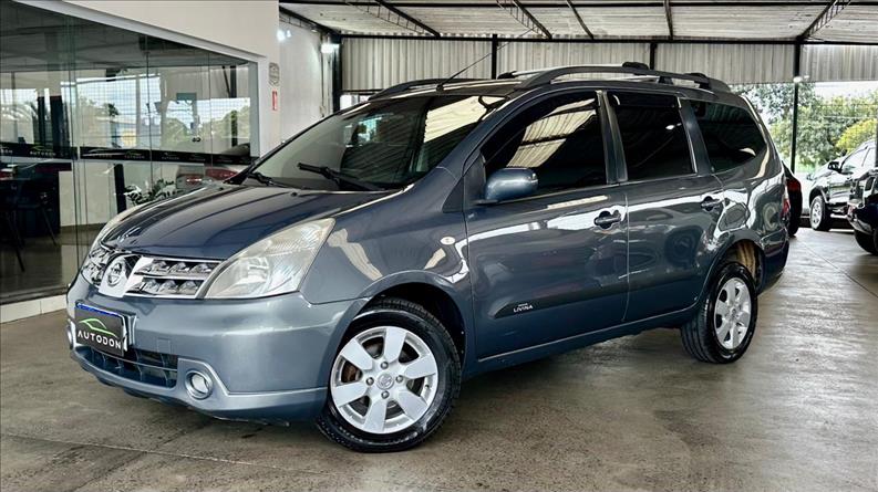 NISSAN LIVINA 1.8 SL 16V