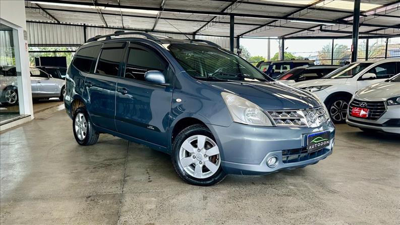 NISSAN LIVINA 1.8 SL 16V