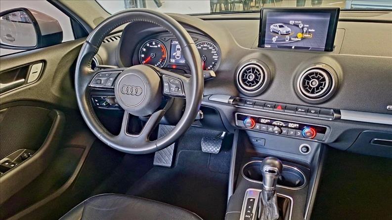 AUDI A3 1.4 TFSI Sedan Prestige Plus