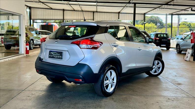 NISSAN KICKS 1.6 16vstart S Direct NISSAN KICKS 1.6 16vstart S Direct