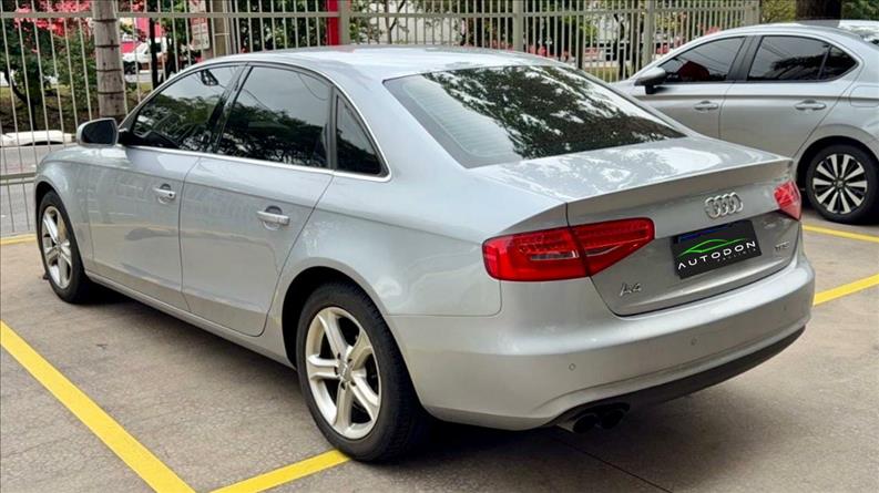 AUDI A4 1.8 TFSI Ambiente