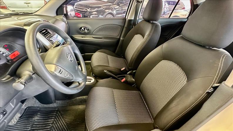 NISSAN MARCH 1.6 SL 16vstart NISSAN MARCH 1.6 SL 16vstart