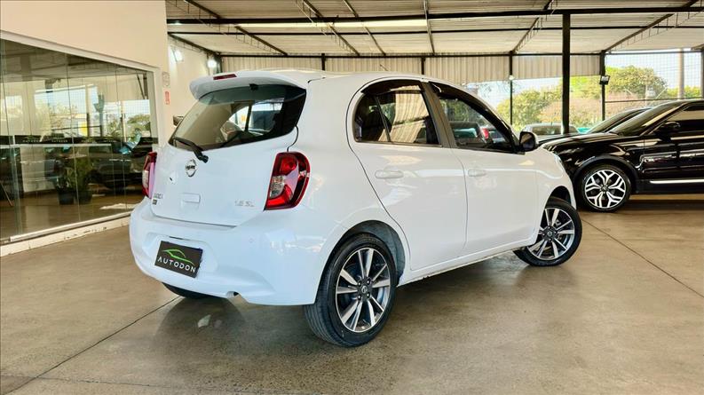 NISSAN MARCH 1.6 SL 16vstart NISSAN MARCH 1.6 SL 16vstart