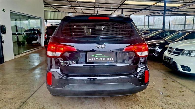 KIA SORENTO 2.4 16V EX