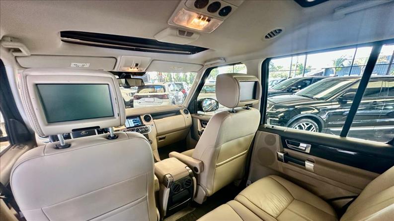LAND ROVER DISCOVERY 4 3.0 HSE 4X4 V6 24V Bi-turbo