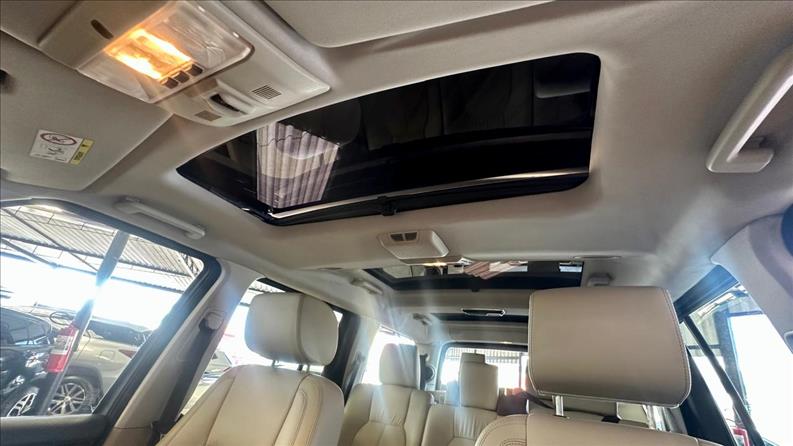 LAND ROVER DISCOVERY 4 3.0 HSE 4X4 V6 24V Bi-turbo