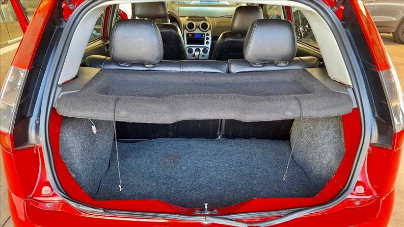 FORD FIESTA 1.6 Rocam SE 8V