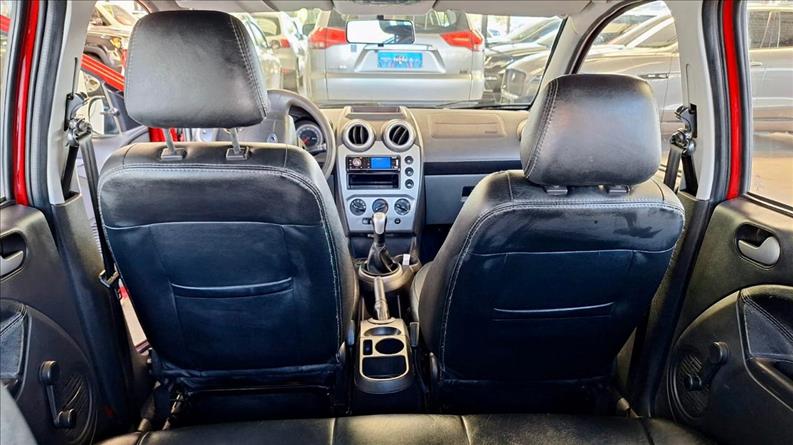 FORD FIESTA 1.6 Rocam SE 8V