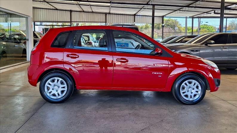 FORD FIESTA 1.6 Rocam SE 8V