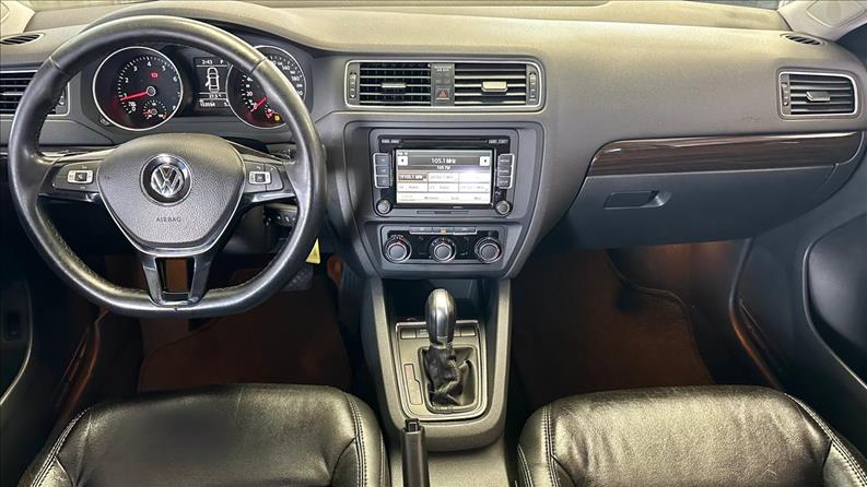 Volkswagen Jetta 2.0 - foto 3