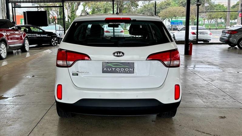 KIA SORENTO 2.4 16V EX