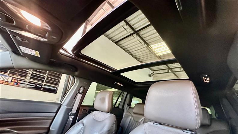 JEEP COMMANDER 1.3 T270 Turbo Overland