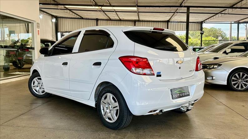 CHEVROLET ONIX 1.0 MPFI JOY 8V CHEVROLET ONIX 1.0 MPFI JOY 8V