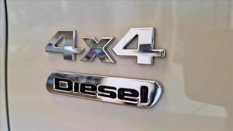 FIAT TORO 2.0 16V Turbo Freedom 4WD AT9 FIAT TORO 2.0 16V Turbo Freedom 4WD AT9