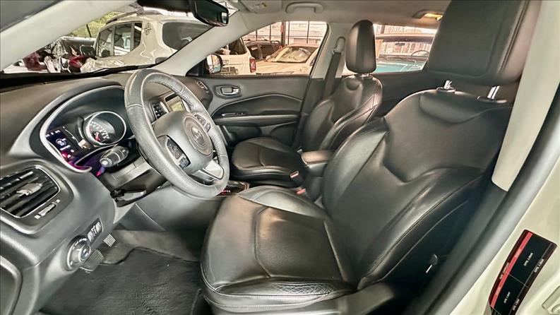 Jeep Compass Longitude 2.0 4X2 Flex 16V Aut. - foto 7