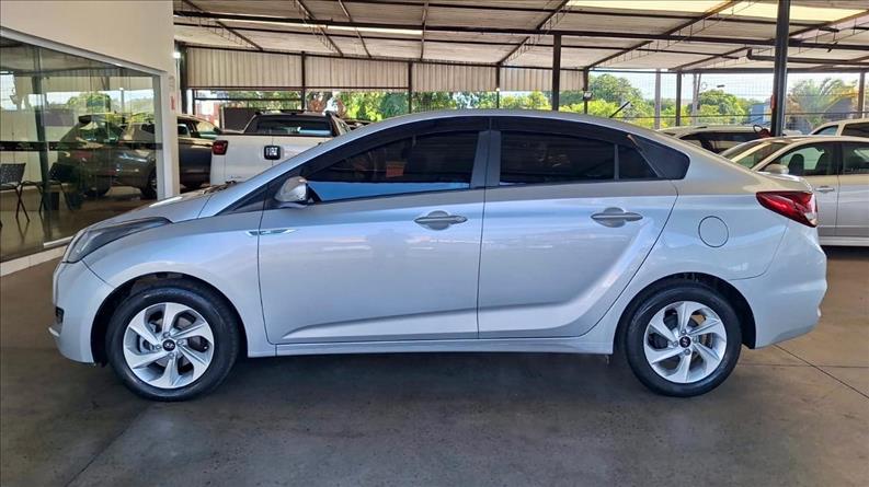 HYUNDAI HB20S 1.6 Comfort Style 16V HYUNDAI HB20S 1.6 Comfort Style 16V