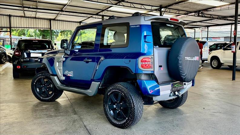 TROLLER T4 3.2 XLT 4X4 20V Turbo Intercooler TROLLER T4 3.2 XLT 4X4 20V Turbo Intercooler