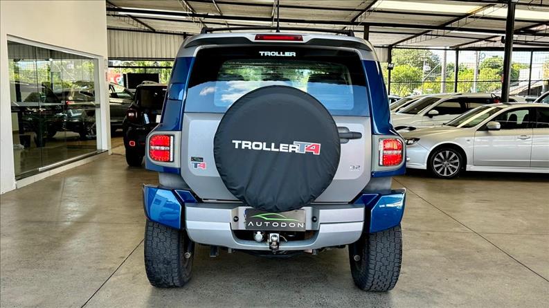 TROLLER T4 3.2 XLT 4X4 20V Turbo Intercooler TROLLER T4 3.2 XLT 4X4 20V Turbo Intercooler