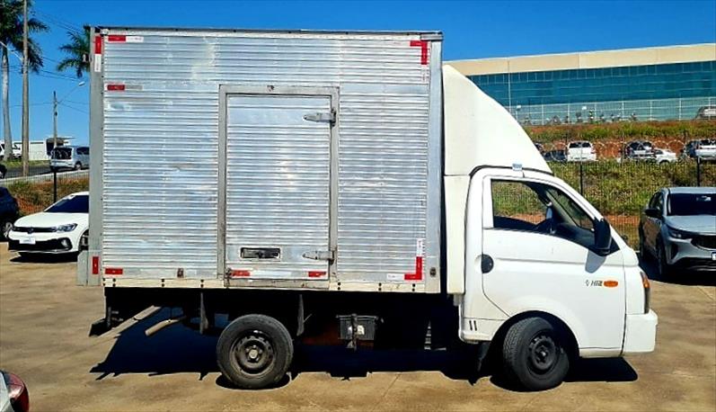 HYUNDAI HR 2.5 Longo SEM Caçamba 4X2 16V 130cv Turbo Int