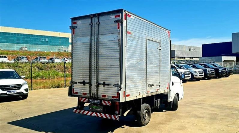 HYUNDAI HR 2.5 Longo SEM Caçamba 4X2 16V 130cv Turbo Int