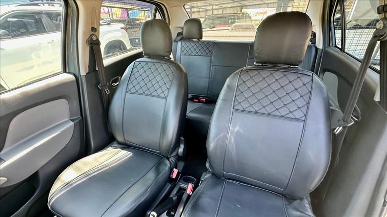 RENAULT LOGAN 1.6 Expression 8V RENAULT LOGAN 1.6 Expression 8V