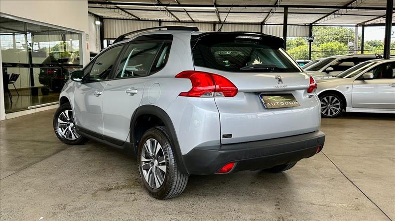 PEUGEOT 2008 1.6 16V Allure Pack PEUGEOT 2008 1.6 16V Allure Pack