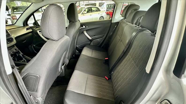 PEUGEOT 2008 1.6 16V Allure Pack PEUGEOT 2008 1.6 16V Allure Pack