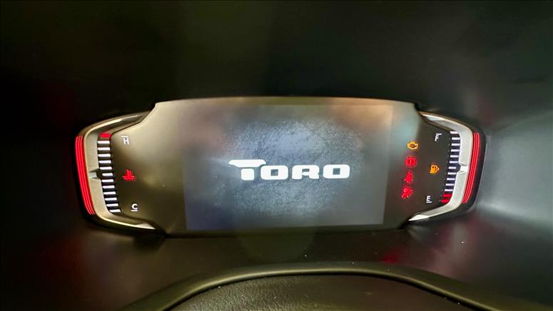 FIAT TORO 1.3 Turbo 270 Freedom FIAT TORO 1.3 Turbo 270 Freedom