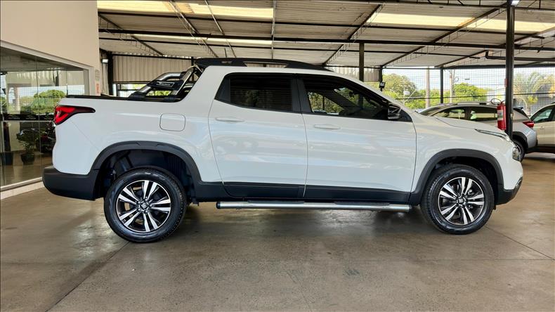 FIAT TORO 1.3 Turbo 270 Freedom FIAT TORO 1.3 Turbo 270 Freedom