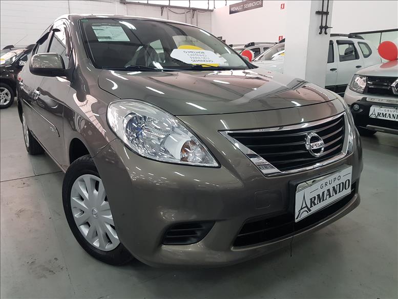 Seminovos certificados NISSAN VERSA 1.6 16V FLEX SV 4P MANUAL