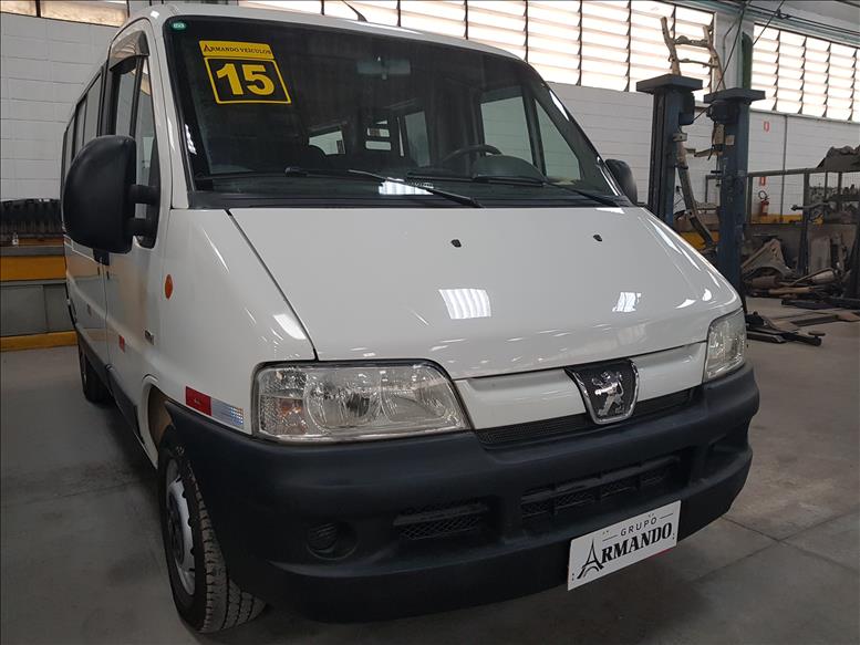 Seminovos certificados PEUGEOT BOXER 2.3 HDI 330 16 LUGARES 16V TURBO DIESEL INTERCOOLER 4P MANUAL