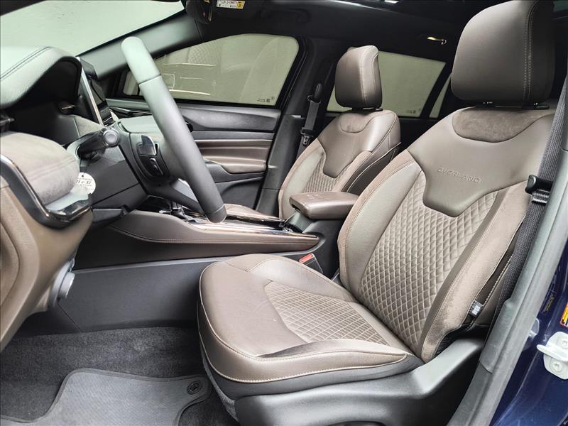 Jeep-COMMANDER-1.3 T270 Turbo Overland