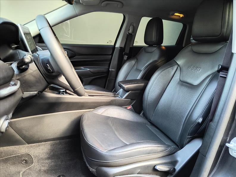 Jeep-COMPASS-1.3 T270 Turbo Sport