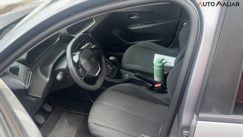 Peugeot-208-1.0 Firefly Style