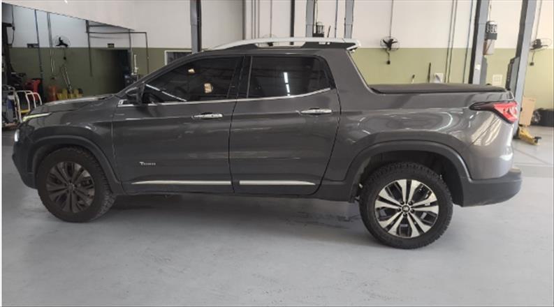Fiat-TORO-2.0 16V Turbo Volcano 4WD