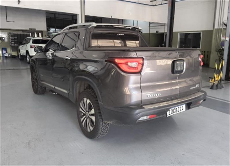 Fiat-TORO-2.0 16V Turbo Volcano 4WD