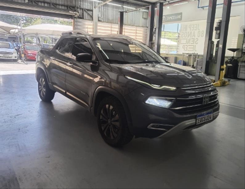 Fiat-TORO-2.0 16V Turbo Volcano 4WD