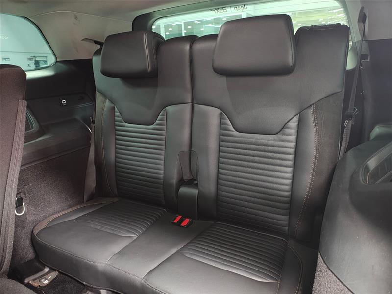 Jeep-COMMANDER-1.3 T270 Turbo Limited