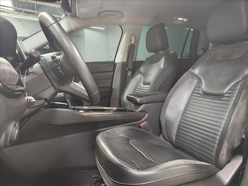 Jeep-COMMANDER-1.3 T270 Turbo Limited