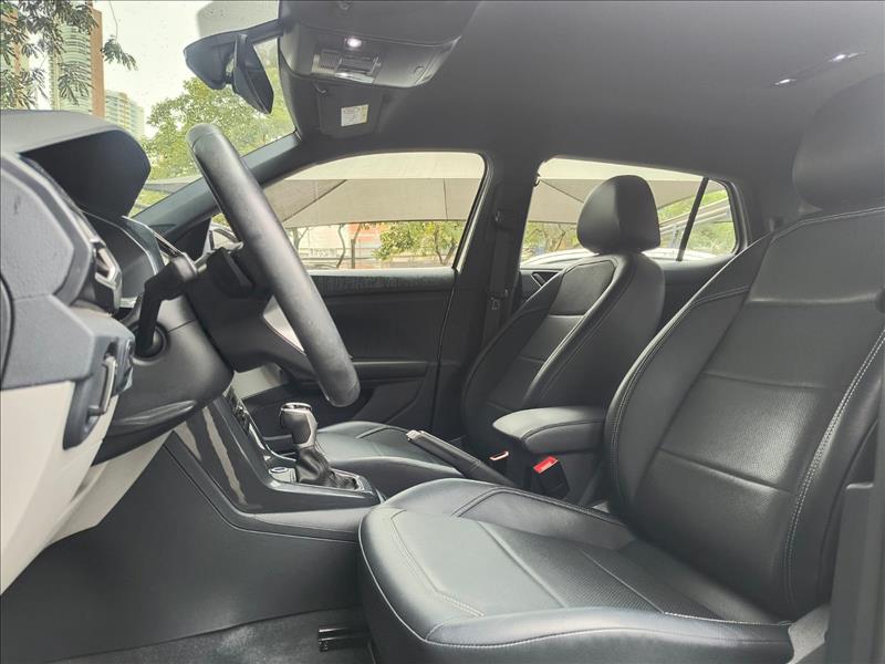 VW - Volkswagen-T-CROSS-1.4 250 TSI Highline