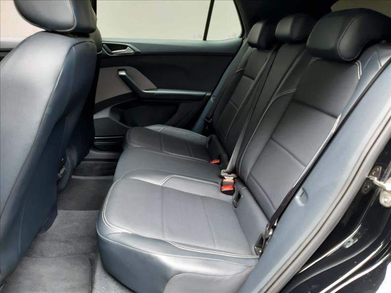 VW - Volkswagen-T-CROSS-1.4 250 TSI Highline