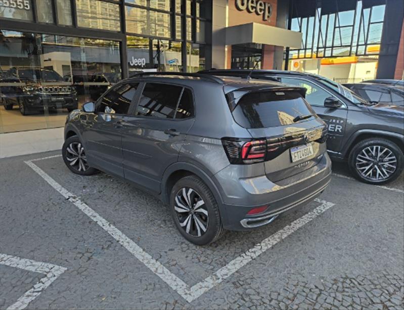 Volkswagen-T-CROSS-1.0 200 TSI Comfortline