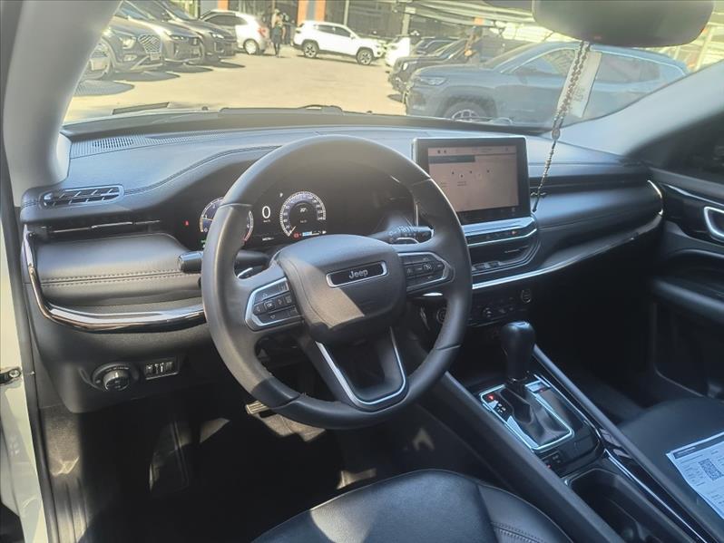 Jeep-COMPASS-1.3 T270 Turbo Limited